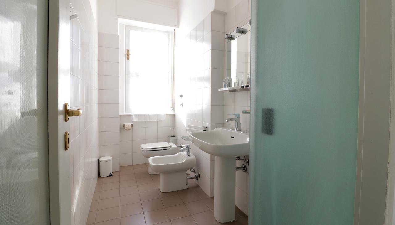 Italianway-Bergognone 47 Flat Apartment Milan Bagian luar foto
